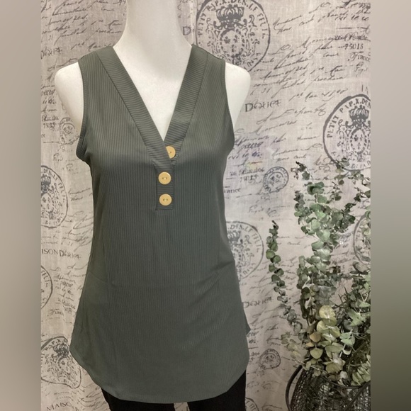 NO BRAND | Tunic Tank Top - Picture 2 of 7